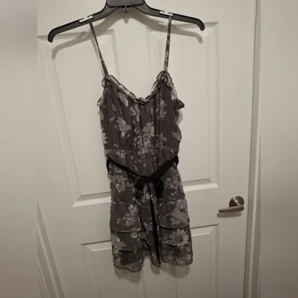 American Eagle Outfitters Size 6 Gray Ruffled Tiered Belted Bohemian‎ Mini Dress